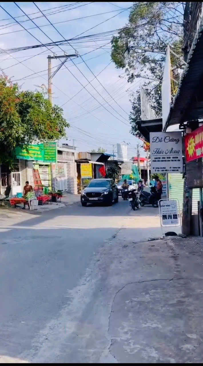 Nhà mặt tiền Thân Nhân Trung, Trảng Dài 150m² - Mặt tiền kinh doanh hiệu quả!