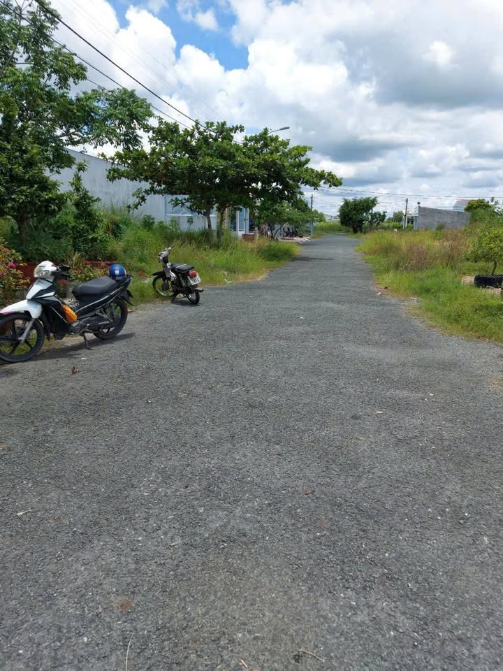 Bán Đất Nền Full Thổ Cư 80.4m² Lộc Hòa, Vĩnh Long - Kế Bệnh Viện, Trường Lái Xe