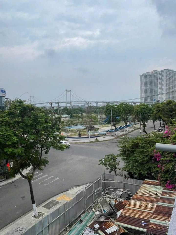 Nhà 3 Tầng Mặt Tiền Kinh Doanh Sơn Trà - 135m² - Hơn 13 Tỷ