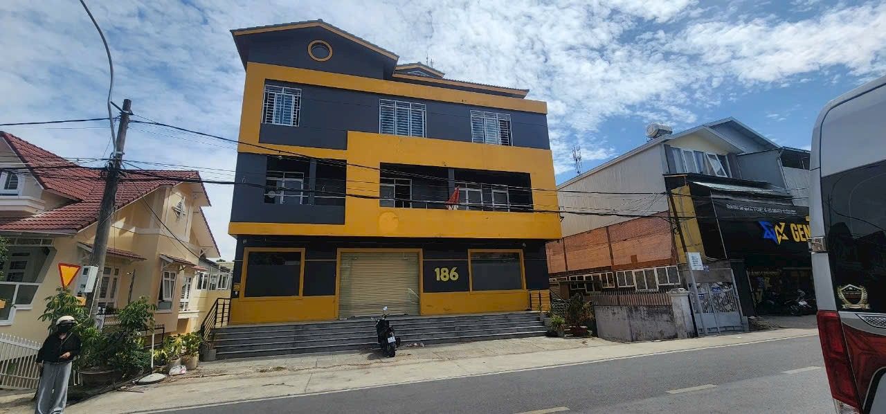 Cho thuê mặt tiền Phạm Ngọc Thạch, Đà Lạt - Vị trí đắc địa kinh doanh