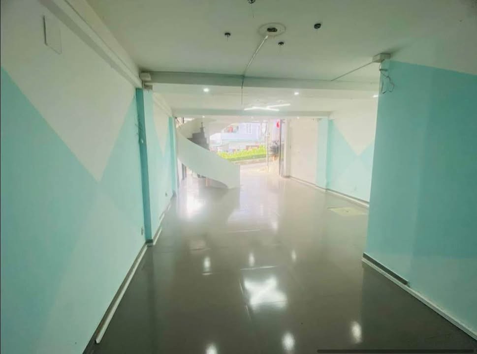 Mặt bằng kinh doanh mặt tiền Trần Lê, Đà Lạt - 100m², 28 triệu/tháng