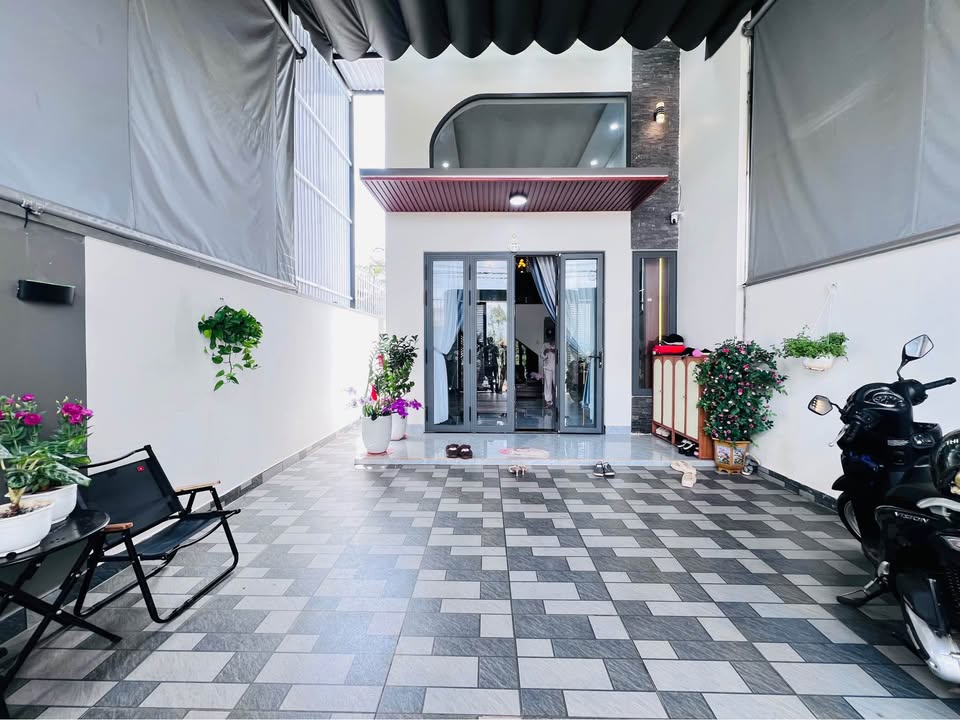 Nhà riêng Pleiku 130m² giá 1.75 tỷ - Sẵn sàng ở ngay!