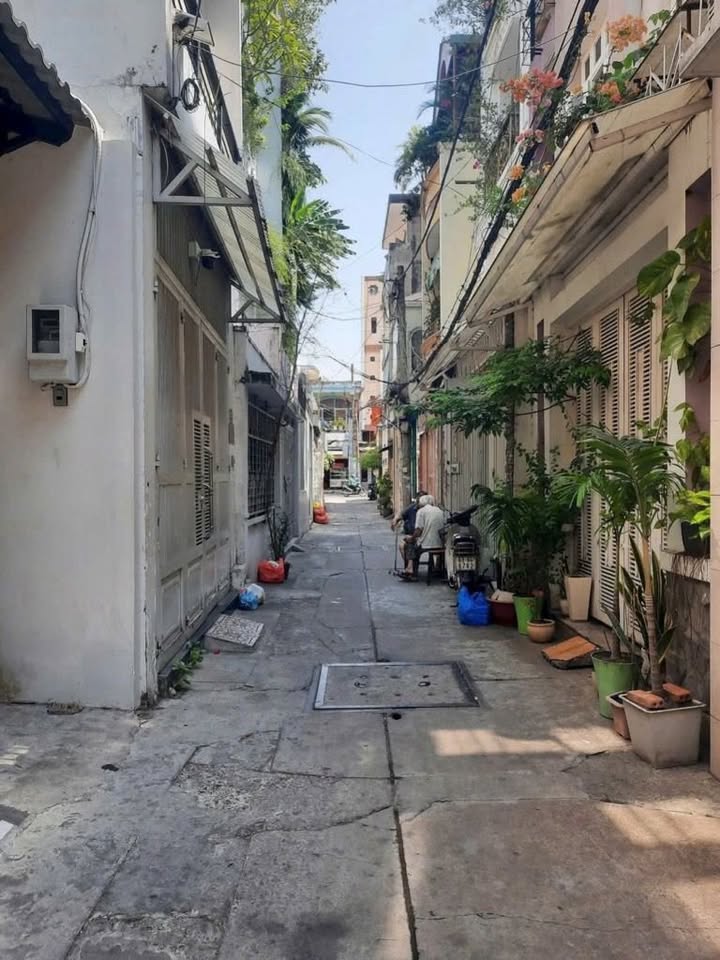 Nhà phố nhỏ Nguyễn Hữu Cảnh Bình Thạnh 2.9 tỷ - Sổ hồng sẵn!