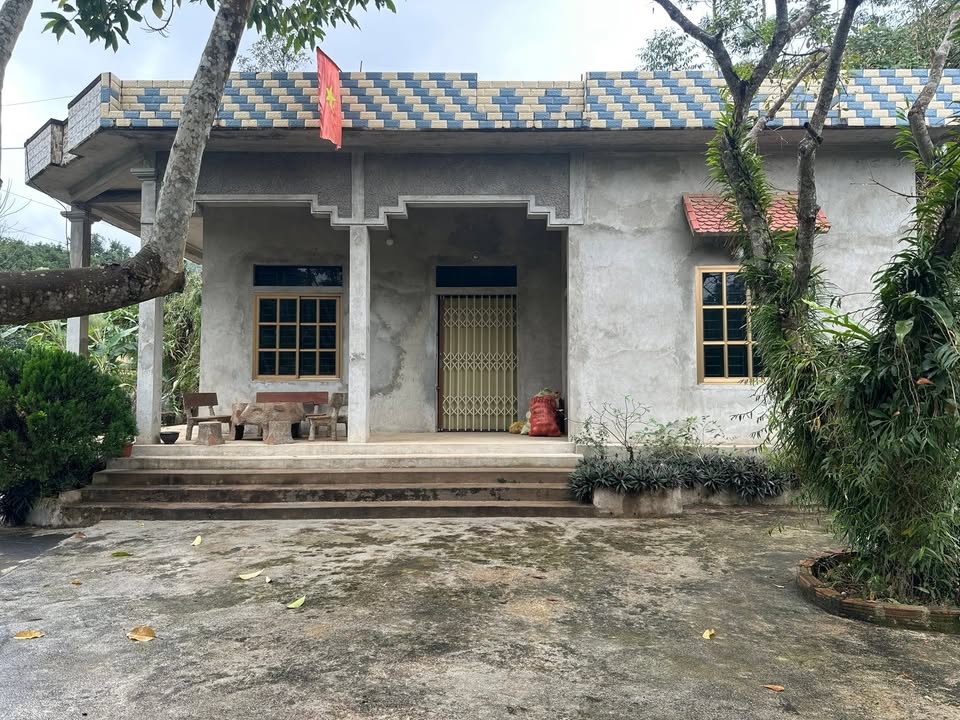 Bán Gấp Nhà Vườn 2200m² Tại Việt Hồng, Bắc Quang - Giá 1 Tỷ