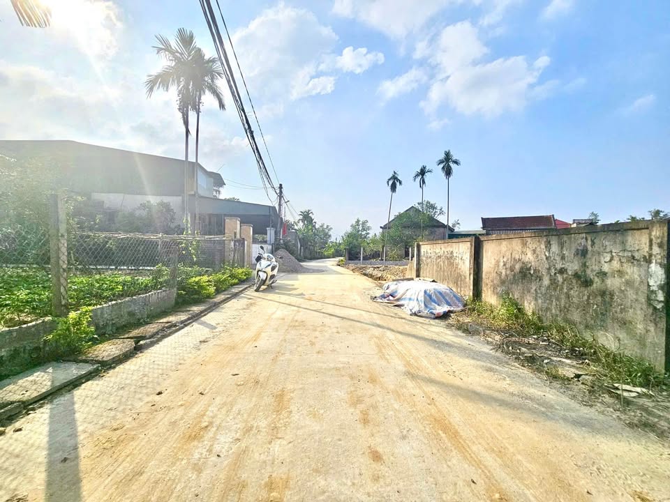 Đất nền TP Hà Tĩnh 141m² giá 2.1 tỷ - Tiềm năng tăng giá cao!