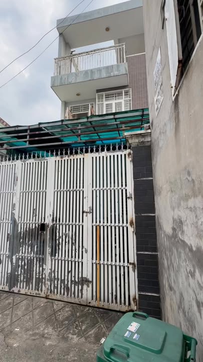 Nhà riêng Hiệp Phú, Thủ Đức 70m² giá 5.6 tỷ - Ô tô vào tận nhà!