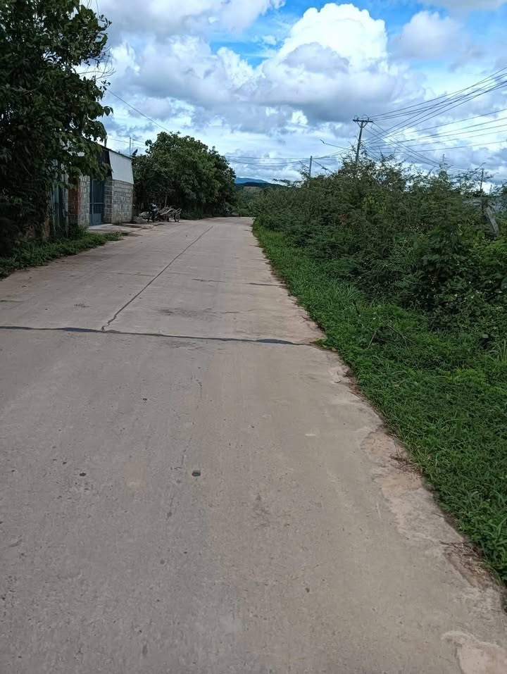 Bán đất Đắk Rơ Wa Kon Tum 825m² - View cánh đồng cực đẹp