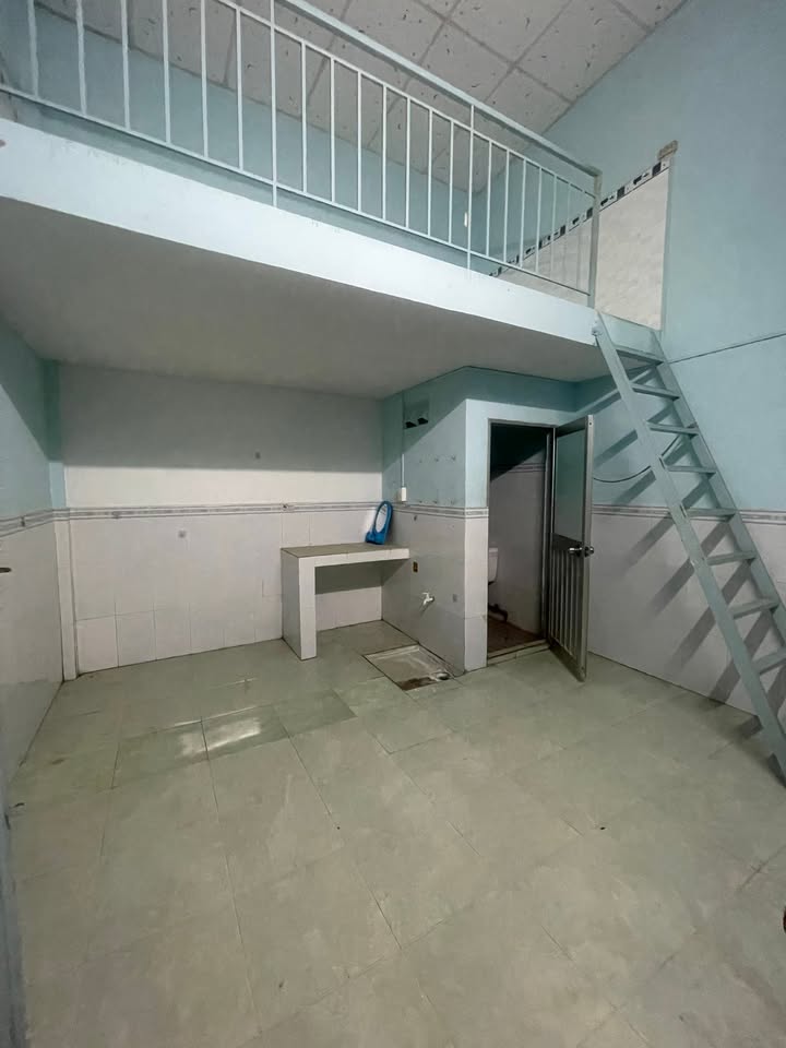 Phòng Trọ KDC Hồng Phát 16m² - Giá 1.8 Triệu/Tháng, Ô Tô Tận Nơi