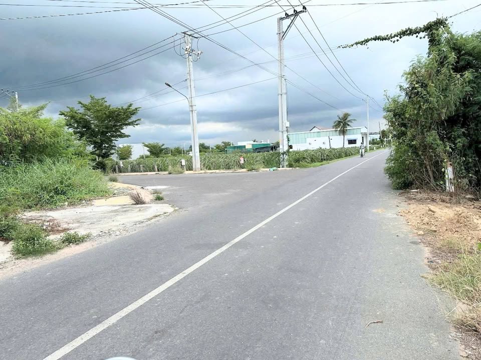 Đất nền Hàm Thắng 660m² giá 860 triệu - Sổ đỏ chính chủ!