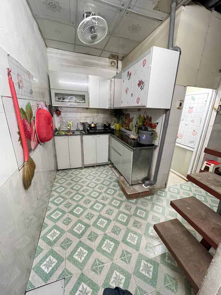 Nhà riêng Hà Tu, Hạ Long 40m² - Giá tốt hiếm có, sổ hồng sẵn!