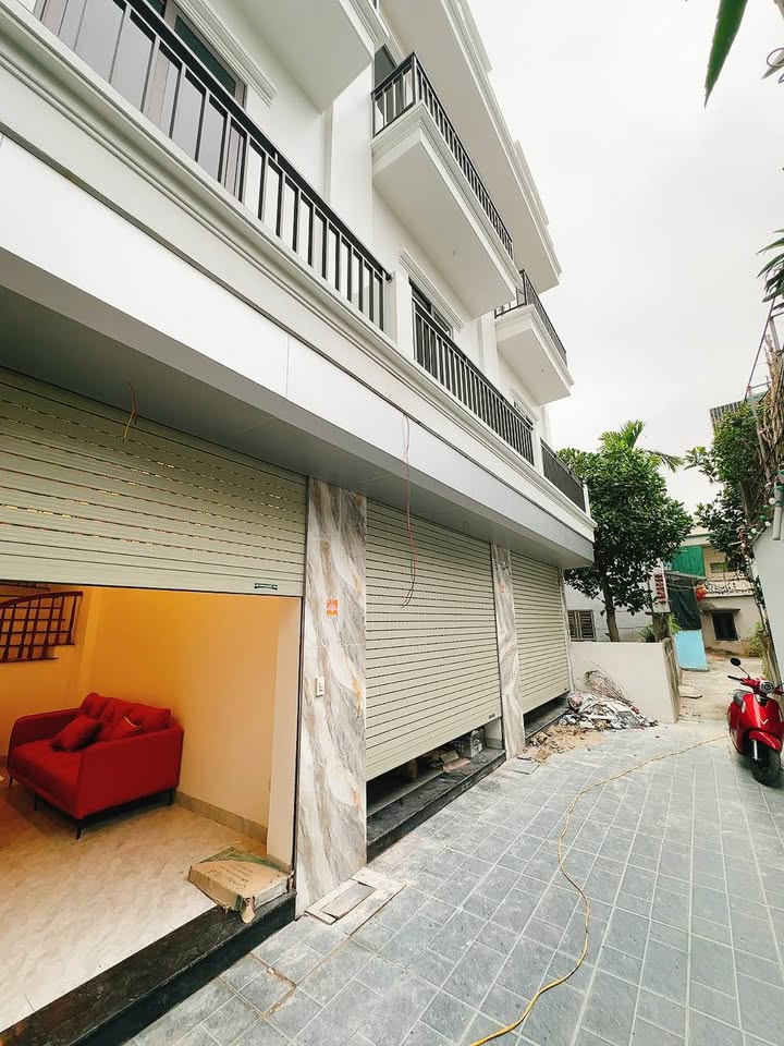 Nhà 3 Tầng Trần Lãm, Thái Bình 50m² - Sổ Hồng Sẵn Sàng