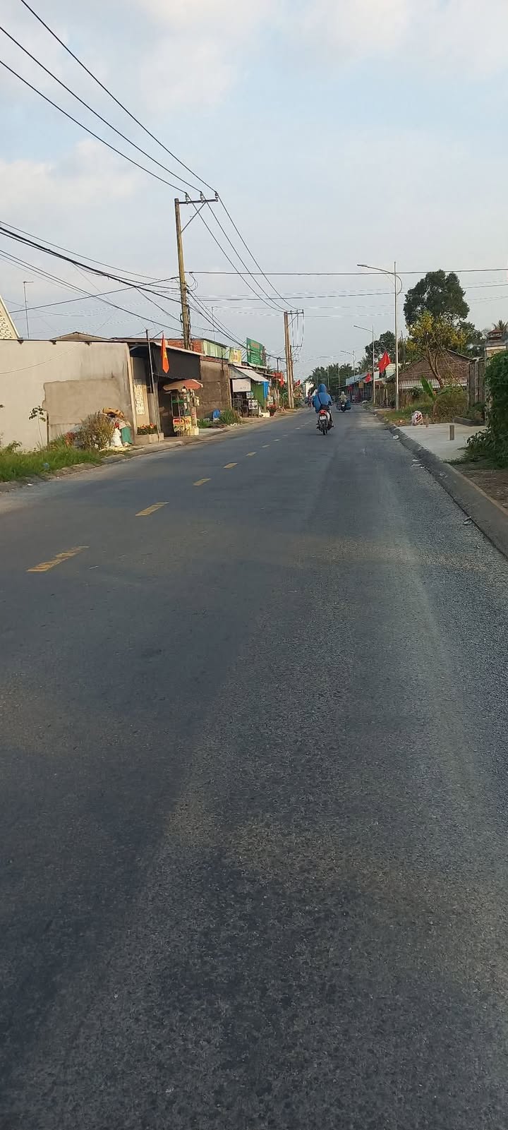 Đất Nền Mặt Tiền Huyện Lộ 74 Cái Bè - 200m² Sổ Đỏ Giá Tốt