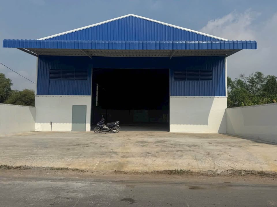 Cho thuê xưởng mới xây Đức Hòa Long An 525m² - Giá 35 triệu/tháng