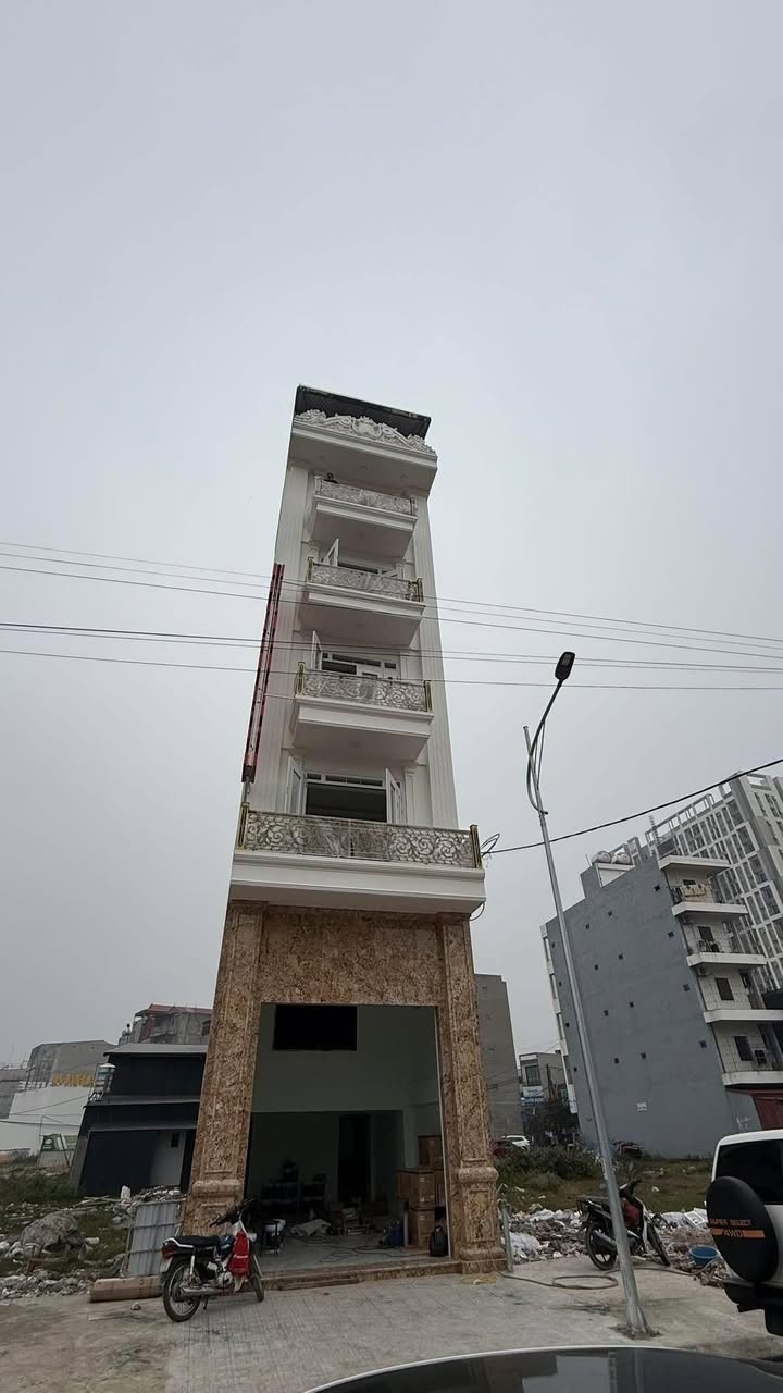 Cho Thuê Phòng Trọ Quang Châu 17 Phòng Full Nội Thất Sang Trọng - Giá 80 Triệu/Tháng