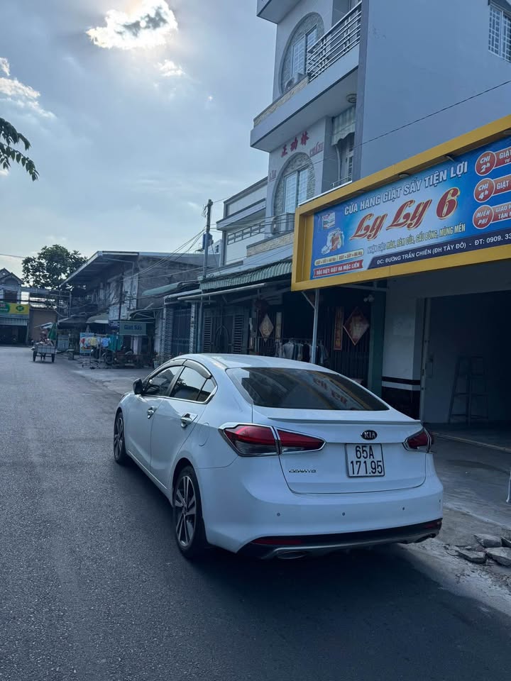 Nhà Phố Cho Thuê Cái Răng 100m² Chỉ 8 Triệu - Mặt Tiền Kinh Doanh!