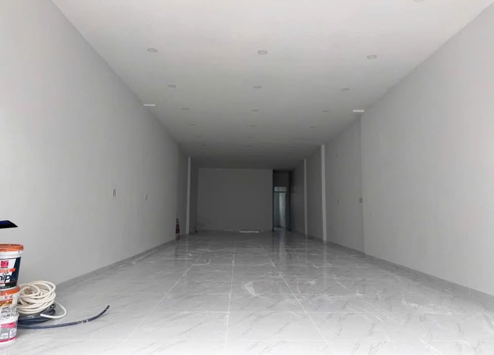 Cho thuê nhà mặt tiền Nguyễn Thị Định, Nha Trang - 150m², Kinh doanh sầm uất