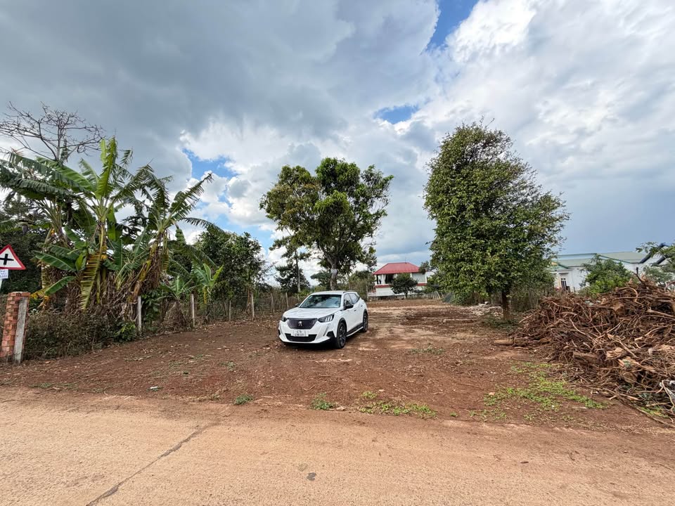 Đất nền Komleo Chân Dài, Buôn Ma Thuột 1110m² - Sổ hồng sẵn, Giá đầu tư 3.75 tỷ