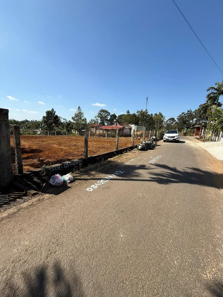 Nhà Phố 8B Đạt Lý Buôn Ma Thuột 1.79 tỷ - Giá tốt hiếm có!