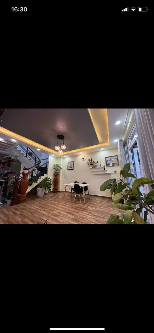 Nhà 1 Trệt 1 Lầu 1 Áp Phường 9 Đà Lạt - 70m² Giá 3.8 Tỷ