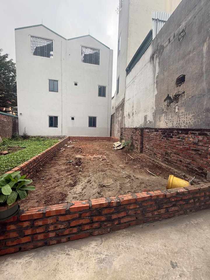 Bán đất Dương Quang, Gia Lâm 56m² - Sổ đỏ sẵn, ô tô vào nhà