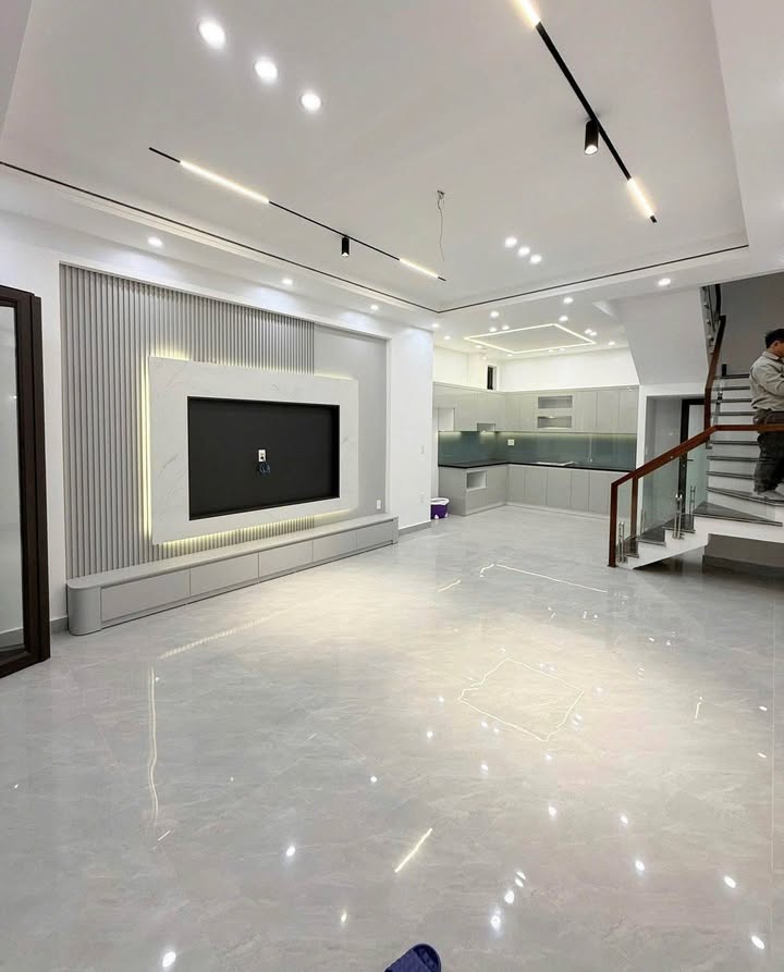 Nhà Riêng Thiên Lôi 50m² - Sẵn sàng ở ngay, giá 4.38 tỷ!