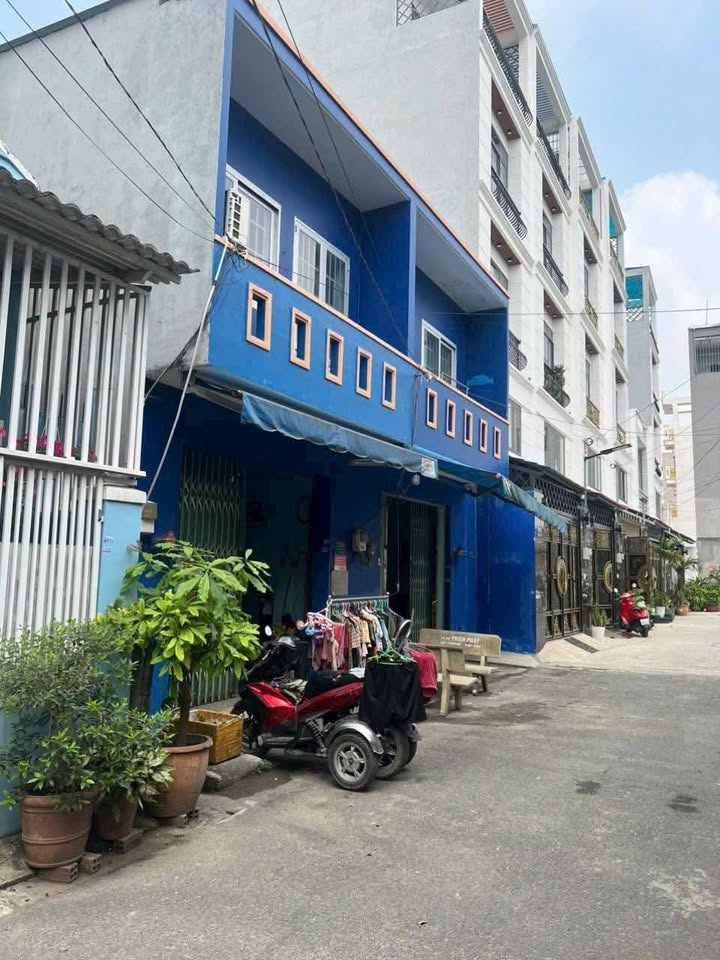 Nhà Đường Số 11 Bình Tân 50m² Giá 4.5 Tỷ - Sẵn Sàng Đón Xuân