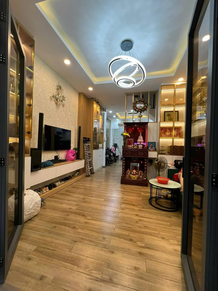 Nhà Riêng Mễ Cóc, Quận 8 36m² - Full Nội Thất, Sổ Hồng Sẵn!