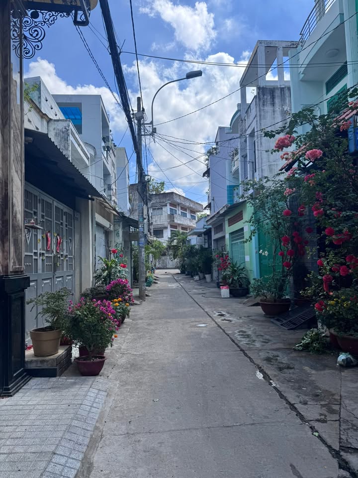 Nhà 3 Tầng Cư Xá Phú Lâm A, Q6 - 56m², Sổ Hồng Vuông Vức - 8.99 Tỷ