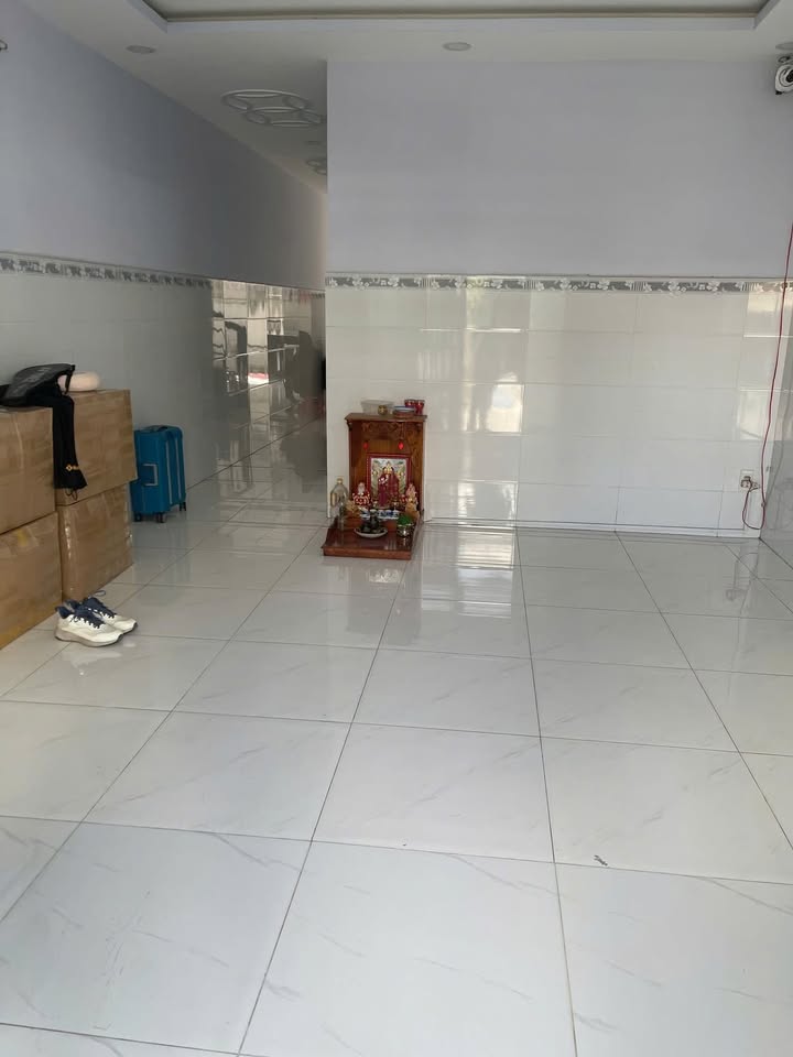 Nhà riêng Tân Phú 68m² 7.5 tỷ - Hẻm 8m ô tô vào tận nhà!