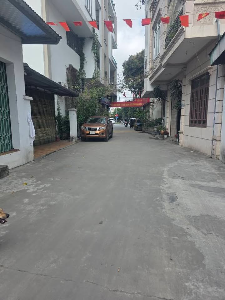 Nhà riêng Trực Hưng 168m² - Mặt hồ An Trạch, sẵn sàng vào ở!