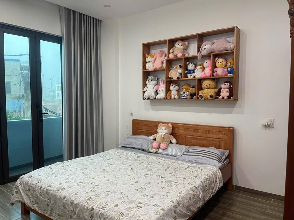 Bán nhà 3 tầng Phường Lộc Hạ 75m² giá 2.85 tỷ - Full nội thất ở ngay!