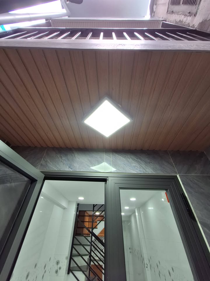 Nhà Hẻm Huỳnh Mẫn Đạt P7 Q5 20m² 3.15 tỷ - Sổ hồng sẵn!