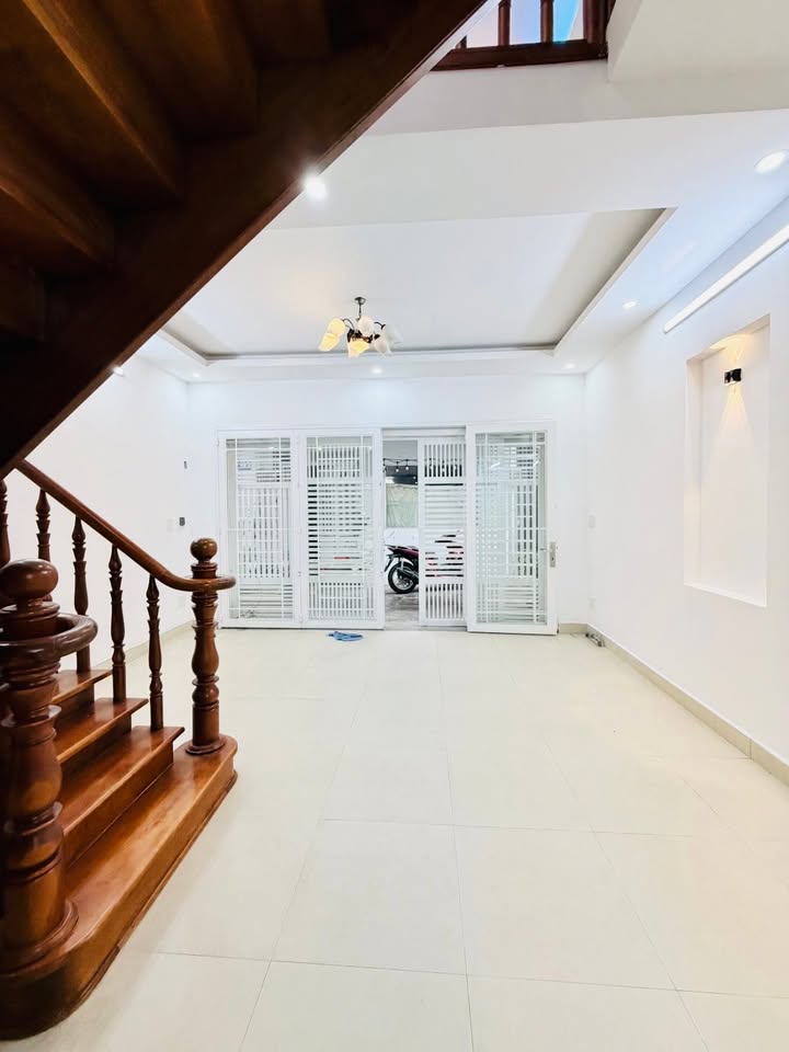 Nhà Phường Tân Hương, Quận Tân Phú 55m² - Ô tô vào tận nhà!