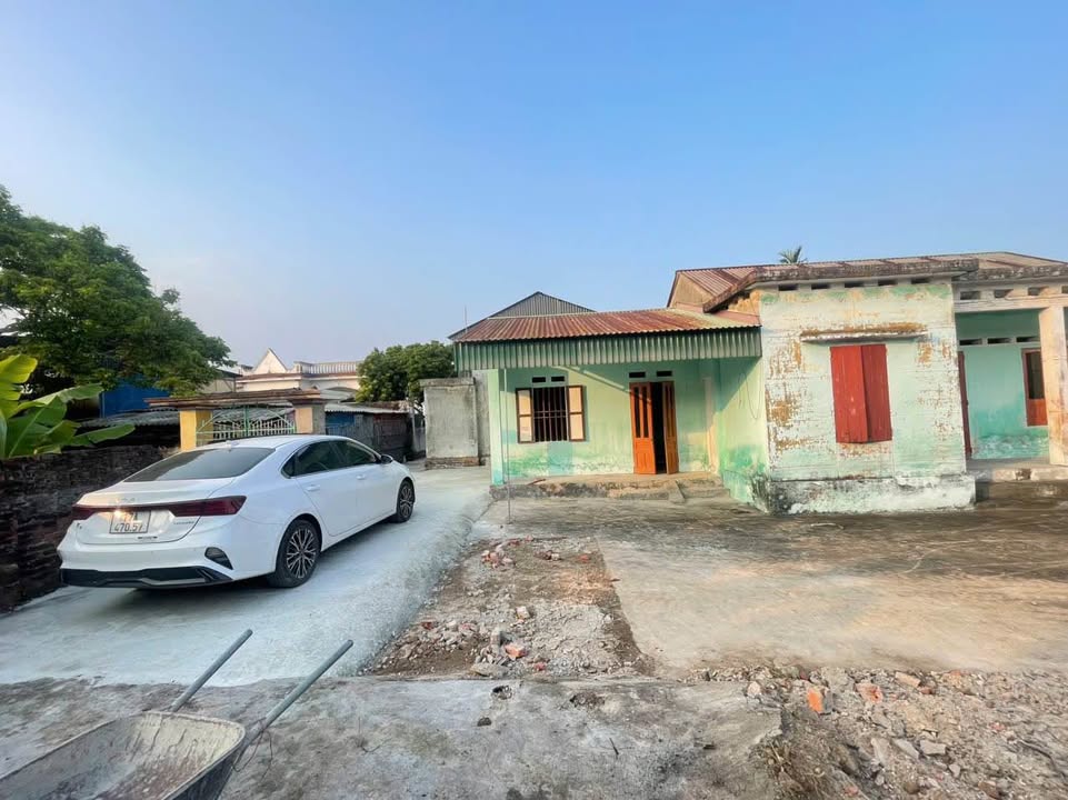 Đất nền Quỳnh Côi 200m² giá 500 triệu - Đường to ô tô tận sân!