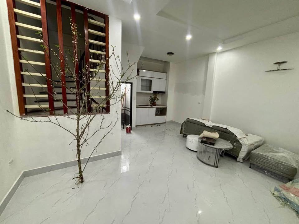 Nhà riêng Võ Chí Công, Cầu Giấy 33m² giá 8 tỷ - Sẵn sàng ở ngay!