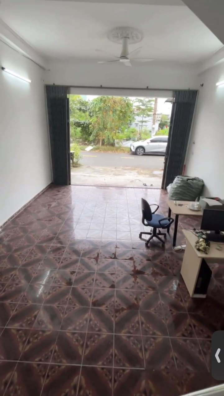 Cho thuê gác lửng 100m² mặt tiền Trịnh Khắc Lập, Liên Chiểu - Kinh doanh/VP/Kho