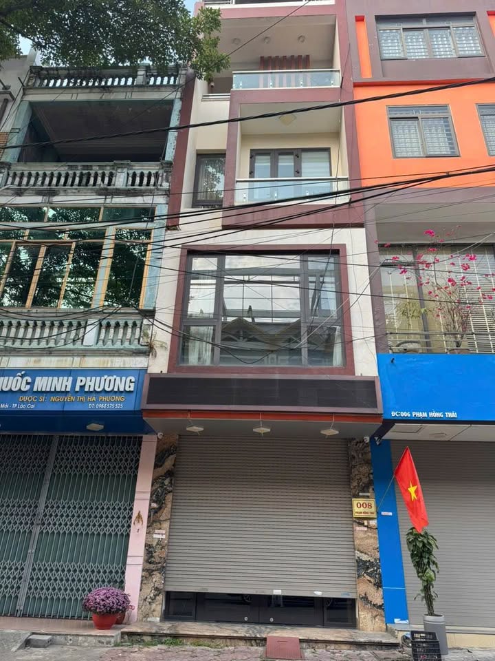 Nhà riêng 3 tầng Phạm Hồng Thái 70m² - Vị trí đẹp, Sẵn sàng ở!