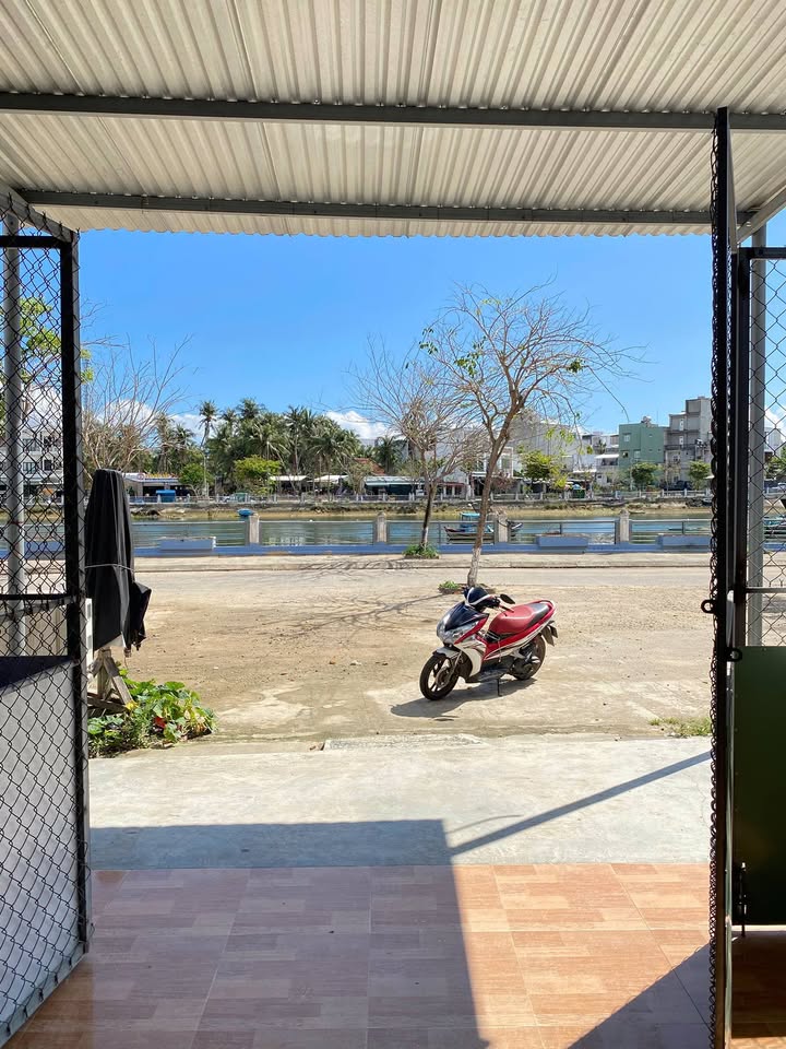 Đất mặt tiền Nguyễn Văn Linh Sông Cầu 100m² - Vị trí đắc địa kinh doanh ngay!