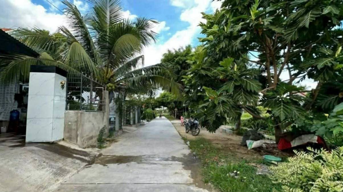 Đất Vạn Thắng, Vạn Ninh 400m² - Sổ đỏ chính chủ, thổ cư 100%