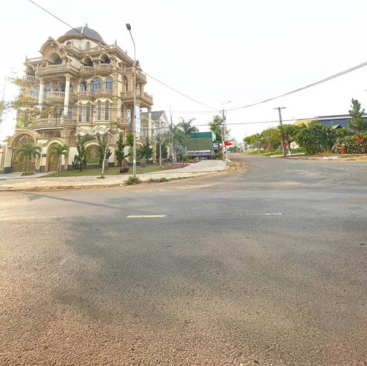 Đất nền Bảo Lộc 125m² Nguyễn Thái Bình - Thổ cư 100%!