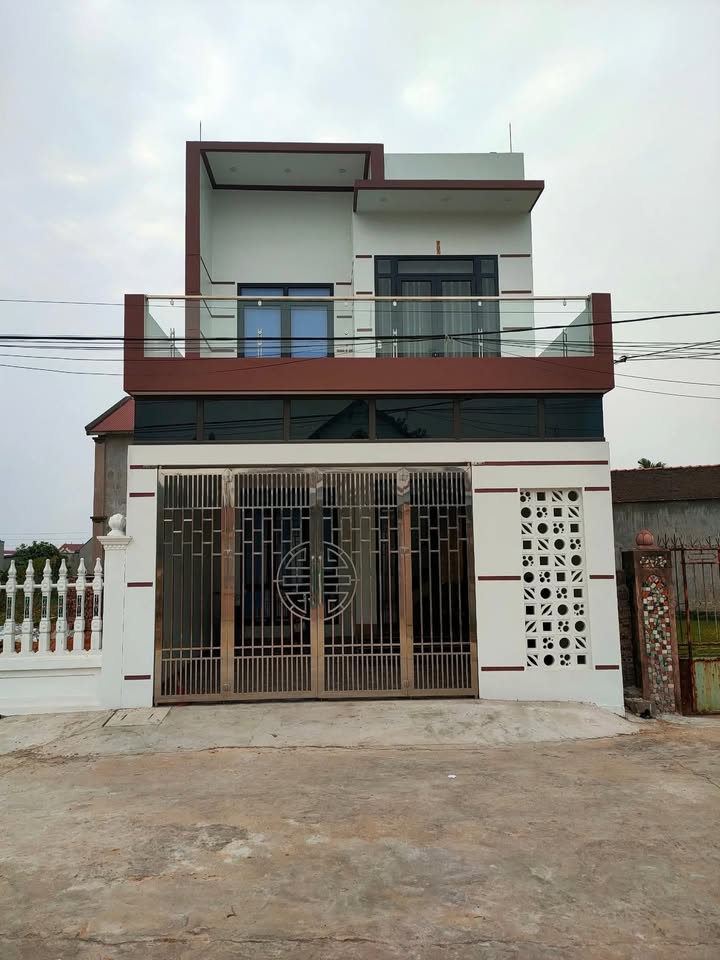 Cho thuê nhà 2 tầng Phổ Yên, Thái Nguyên - 3PN, gara ô tô, giá thương lượng