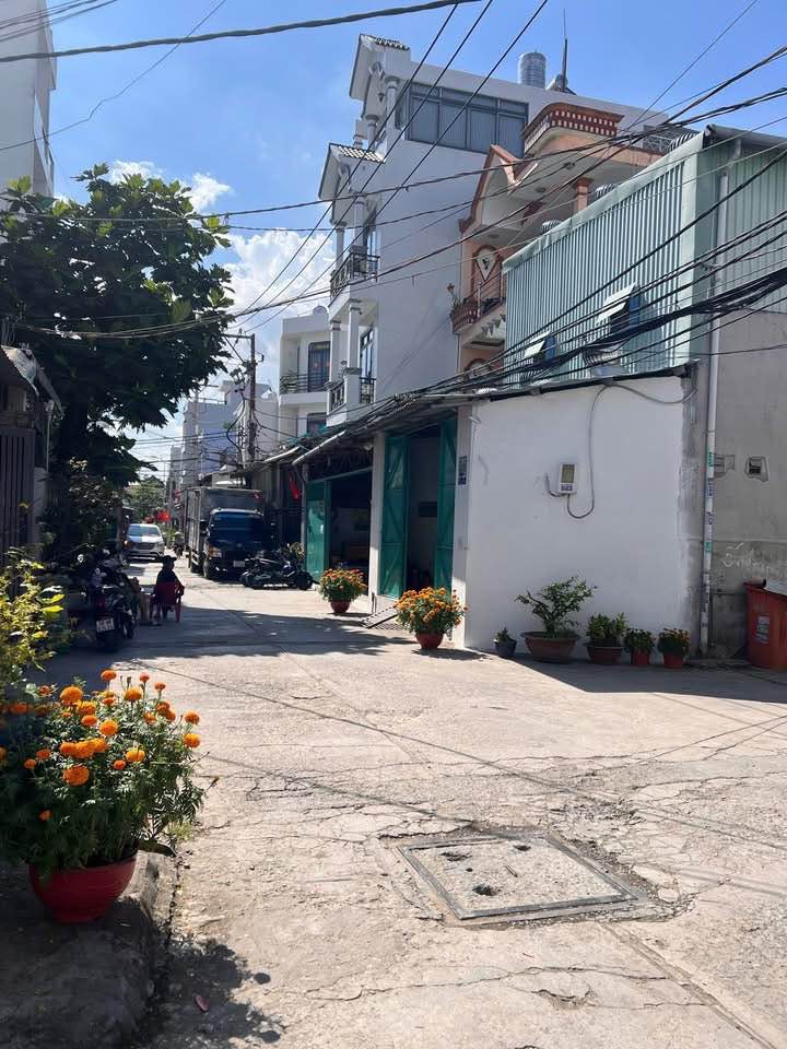 Nhà nguyên căn An Lạc Bình Tân 138m² - Sẵn sàng ở ngay!