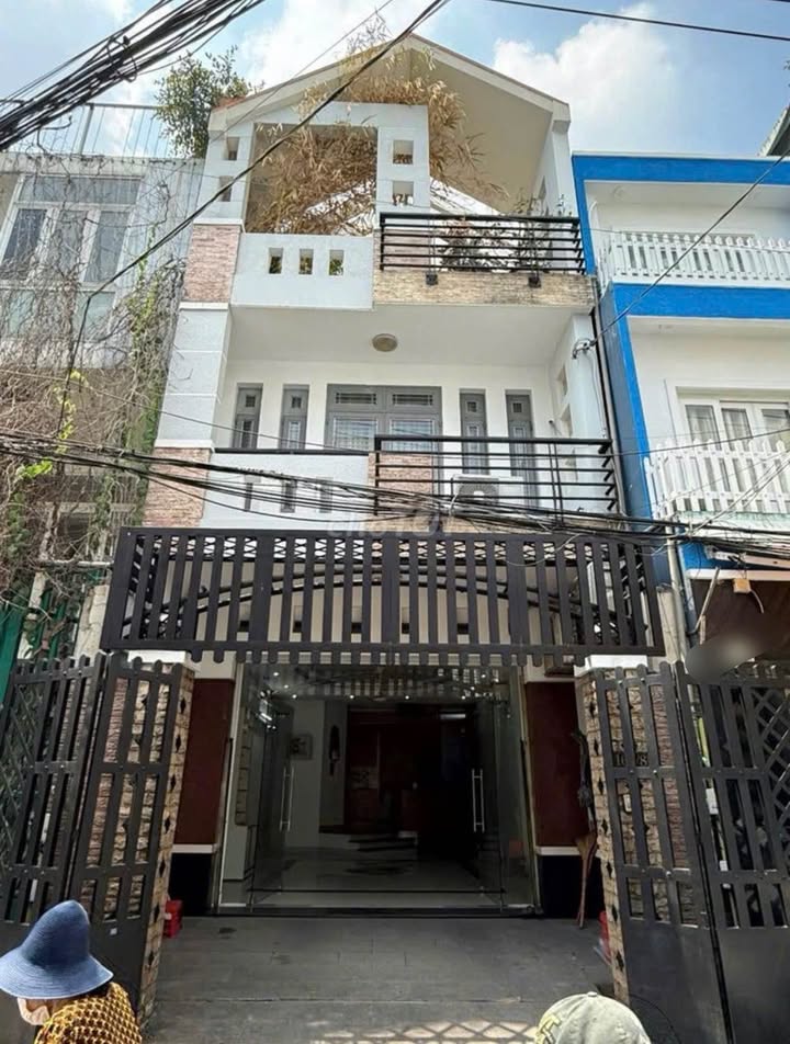 Nhà Tô Hiến Thành Q10 99m² - Hẻm xe tải, sẵn sàng ở ngay!