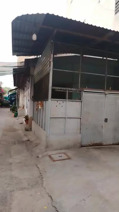 Nhà phố Bình Tân 70m² - Góc 2 mặt tiền, kinh doanh đỉnh!