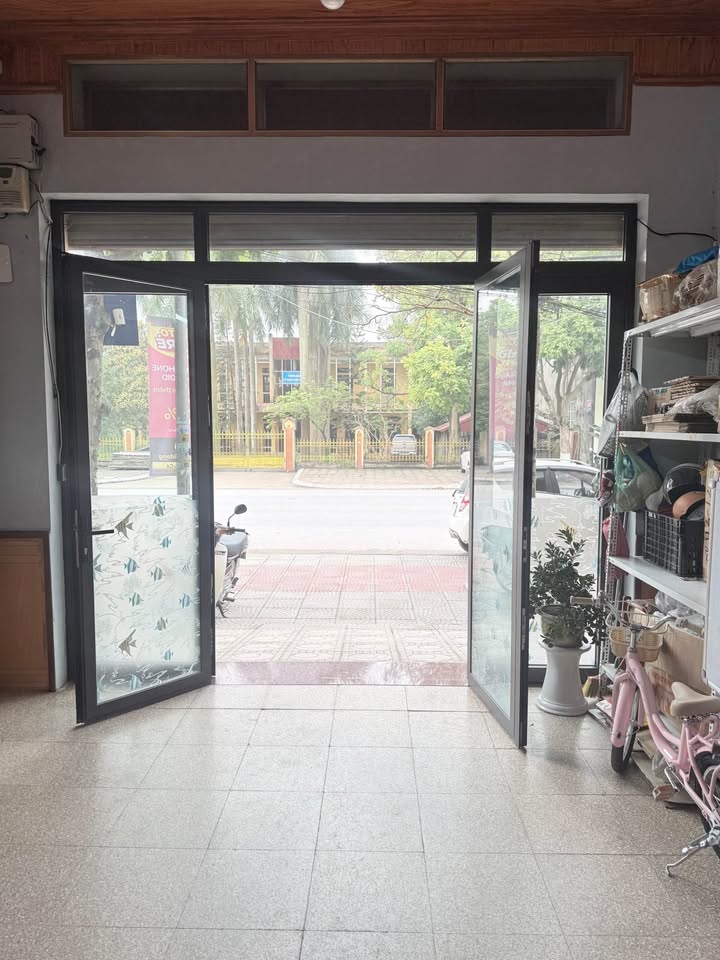 Bán Đất Mặt Tiền Âu Cơ - Thuận Thành 74.1m² - Sẵn Nhà 4 Tầng, Kinh Doanh Tốt