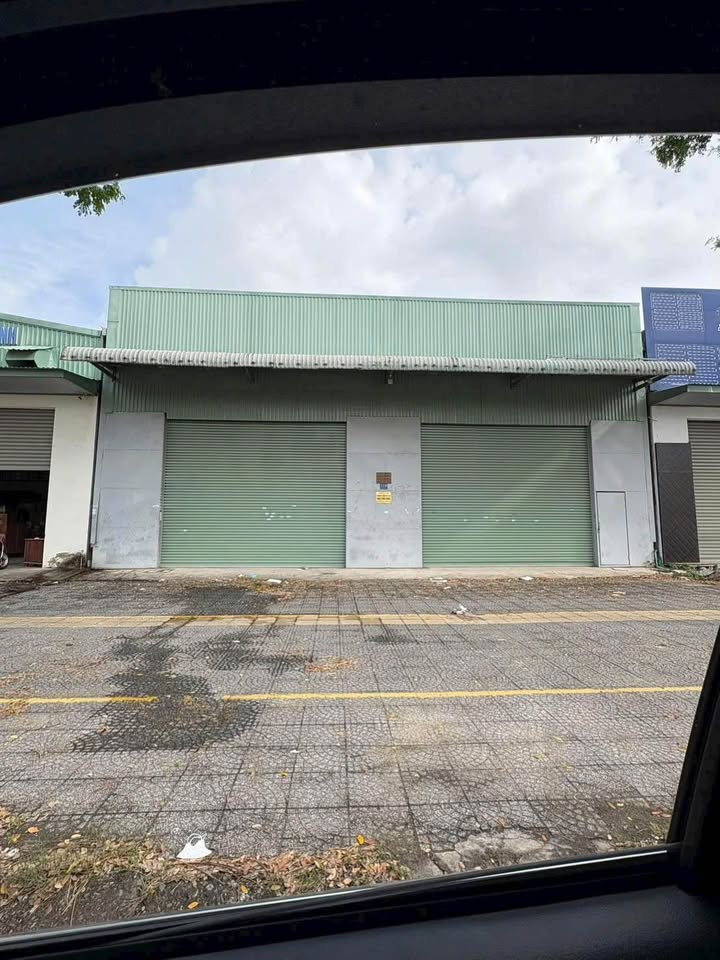 Cho thuê Kho 270m² đường Võ Chí Công, Đà Nẵng - Phù hợp Showroom, Gara