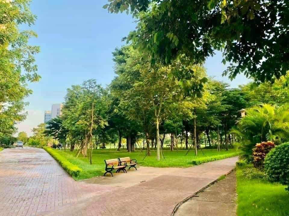 Bán Gấp Căn Góc 3 Ngủ Kđt Hồng Hà Ecocity 90m² - Sẵn Sàng Vào Ở Ngay!