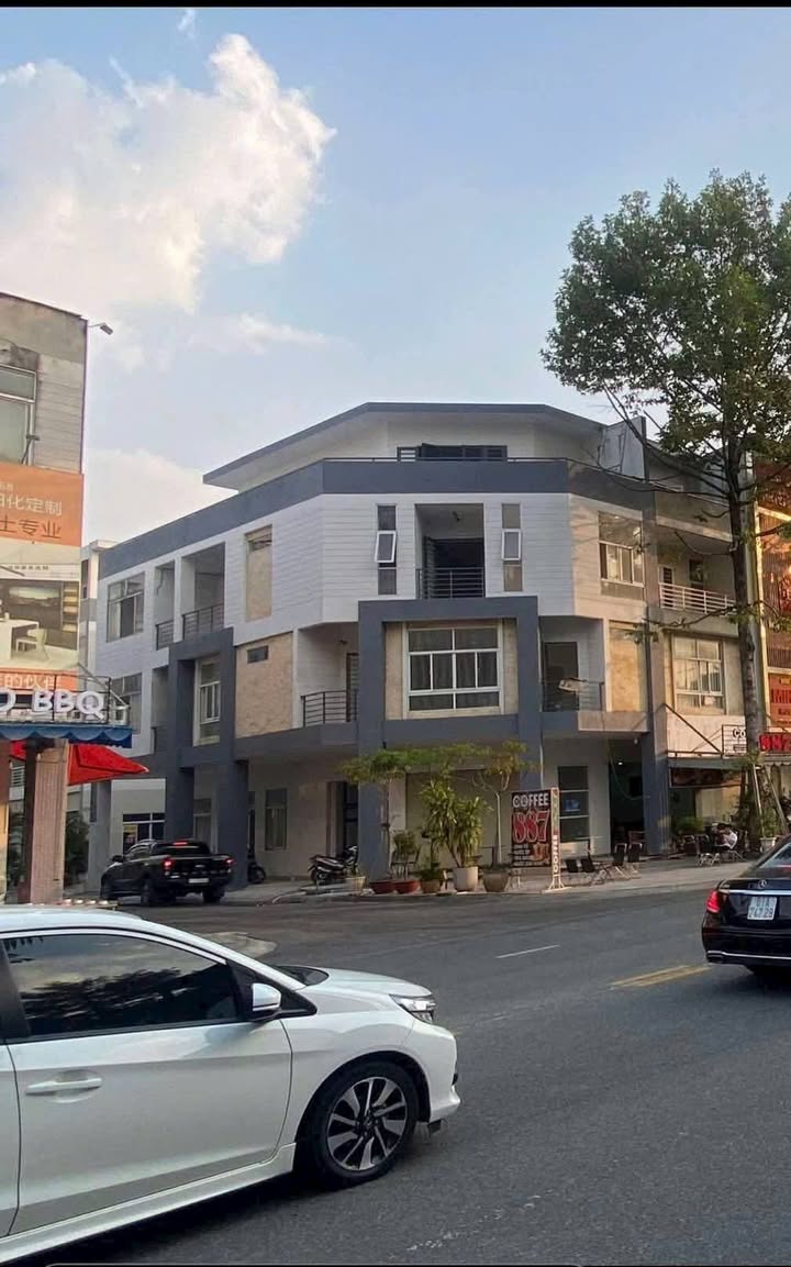 Cho thuê nhà phố căn góc TP Mới Bình Dương 155m² - Vị trí đắc địa!