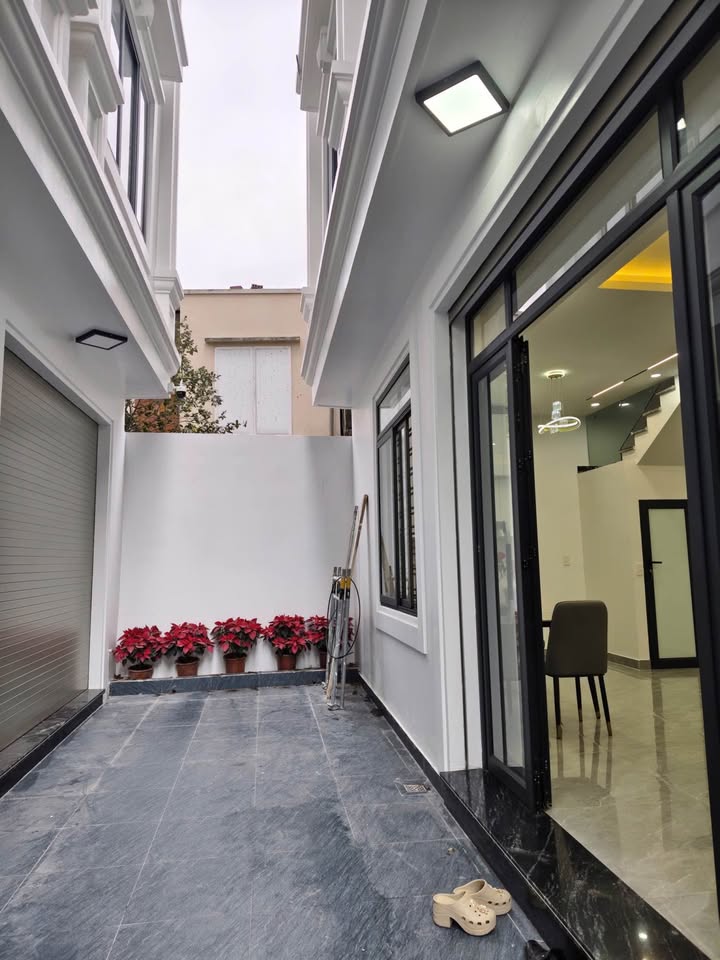 Nhà 3.5 Tầng Mới Xây, Tôn Đức Thắng, Hải Phòng - 3.6 Tỷ