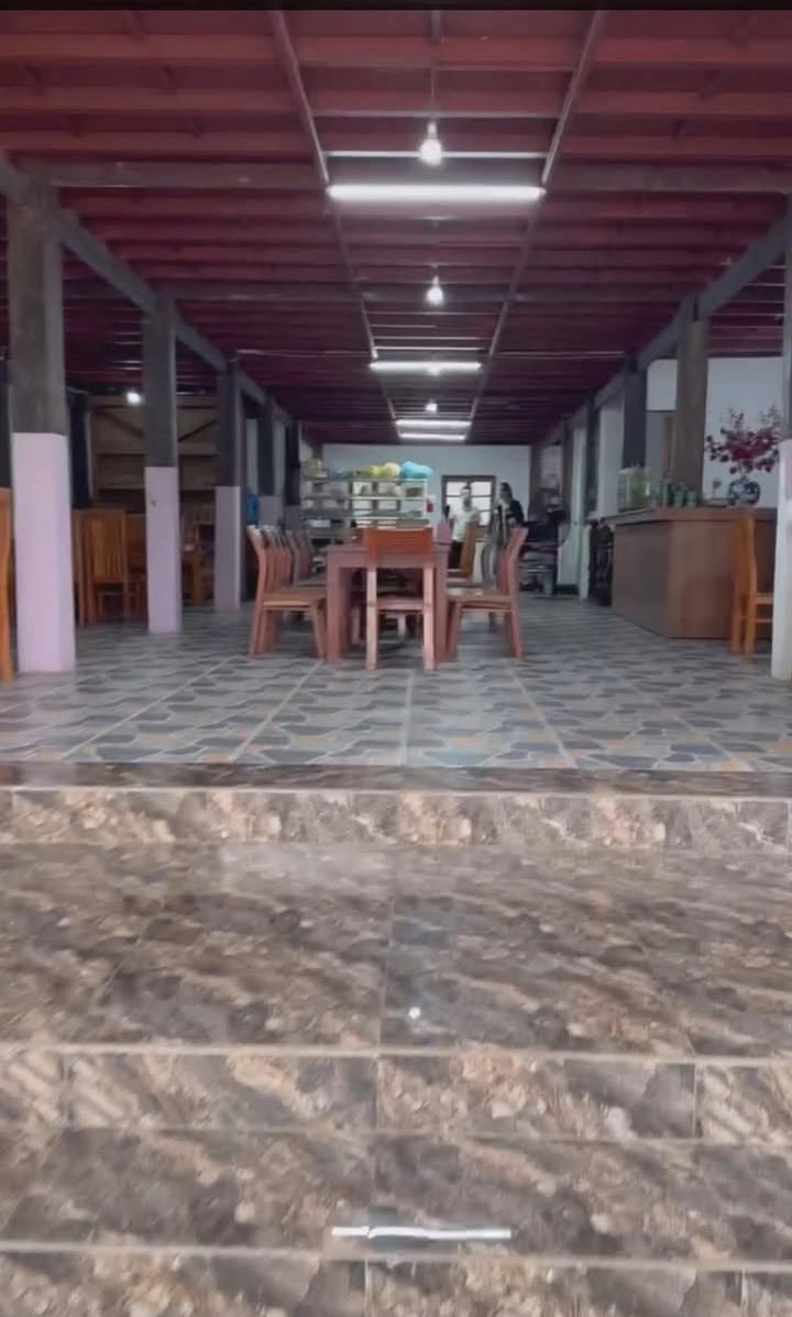 Nhà hàng Nhà sàn Mặt tiền QL4D Cốc San, Lào Cai - 280m² Giá 3 tỷ